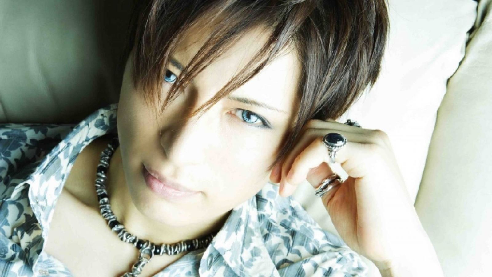 Details on GACKT's Upcoming Single © CROWN RECORDS