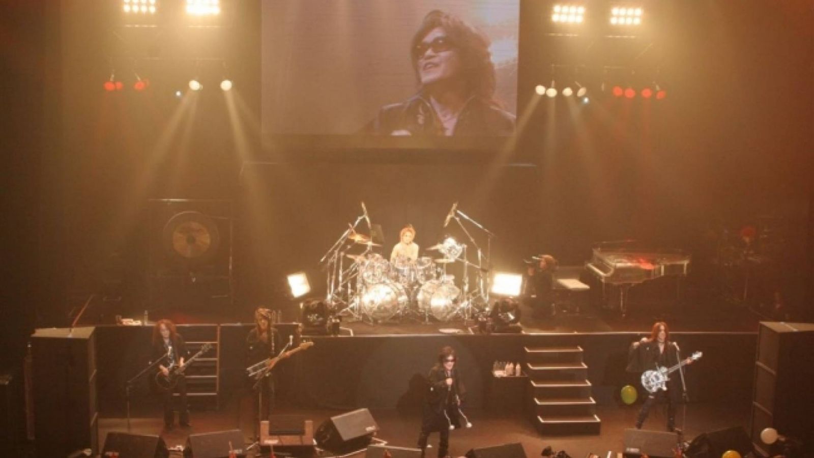 X JAPAN - Countdown-konsertti, Akasaka BLITZ, Tokio, Japani © X JAPAN
