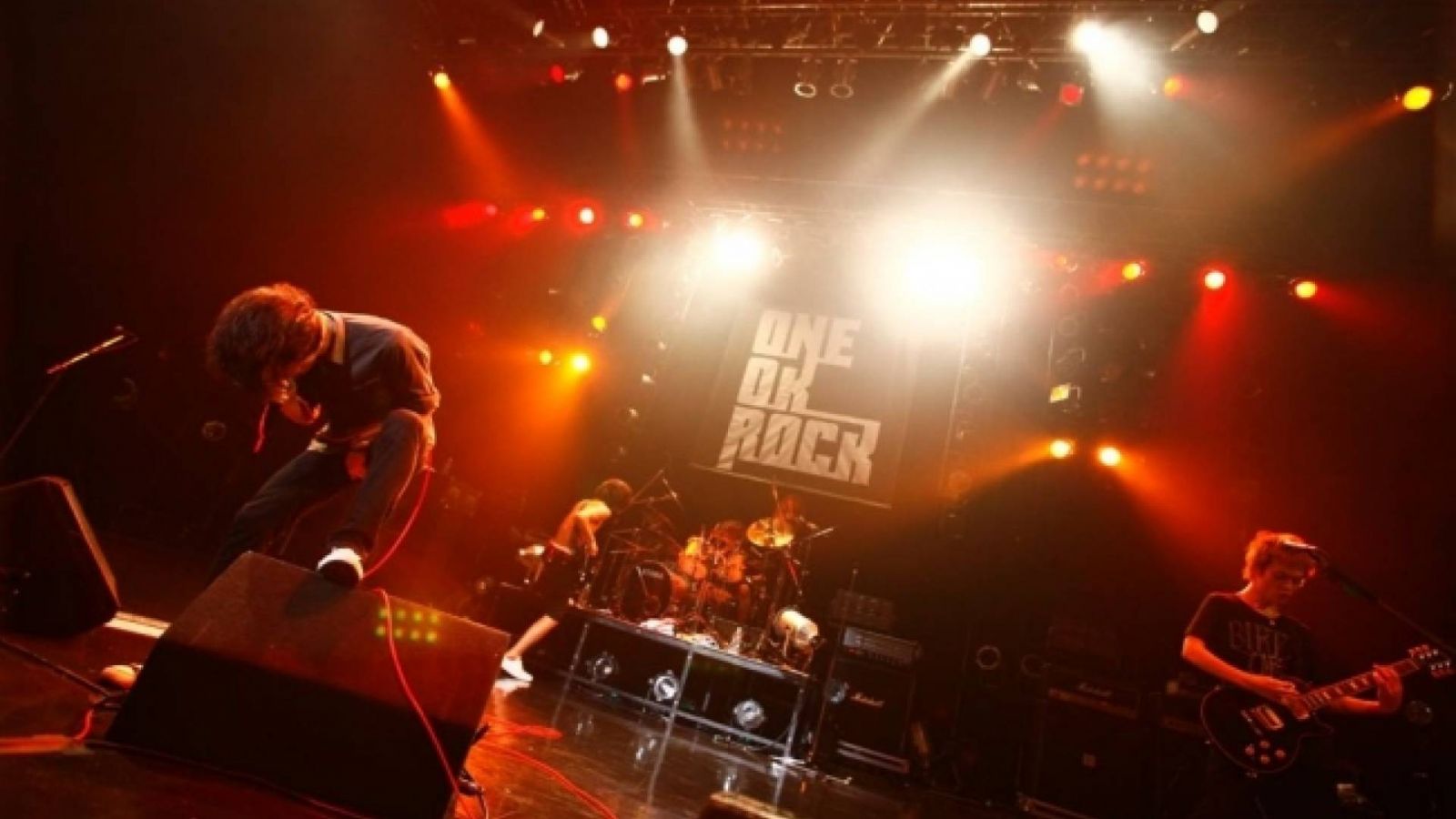 7 canciones de ONE OK ROCK que debes escuchar en vivo! © Amuse Inc.