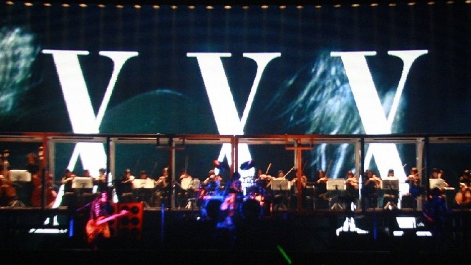 L'Arc~en~Ciel 20th L'Anniversary WORLD TOUR 2012 THE FINAL