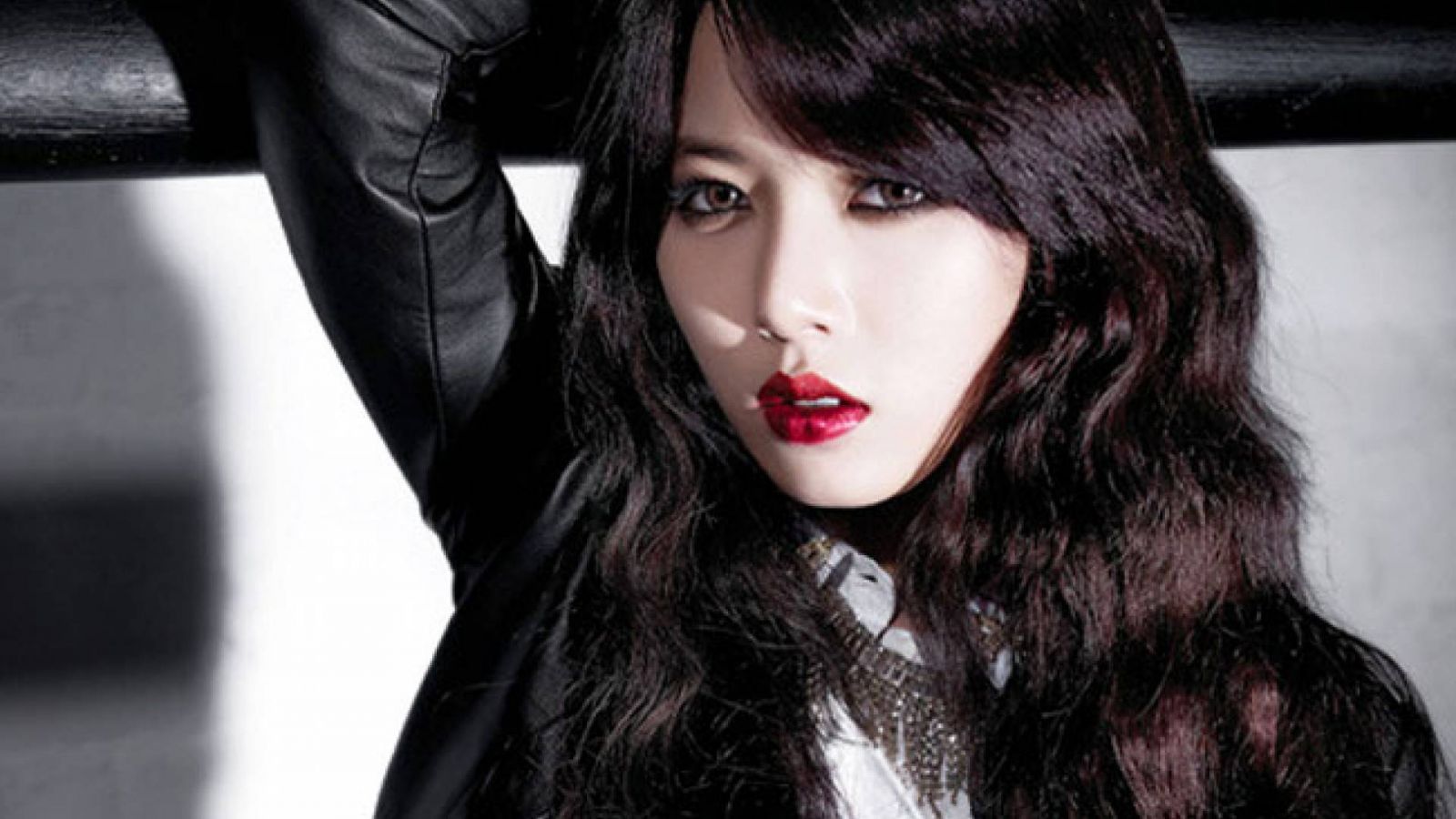 Hyuna’s Comeback Delayed © Cube Entertainment