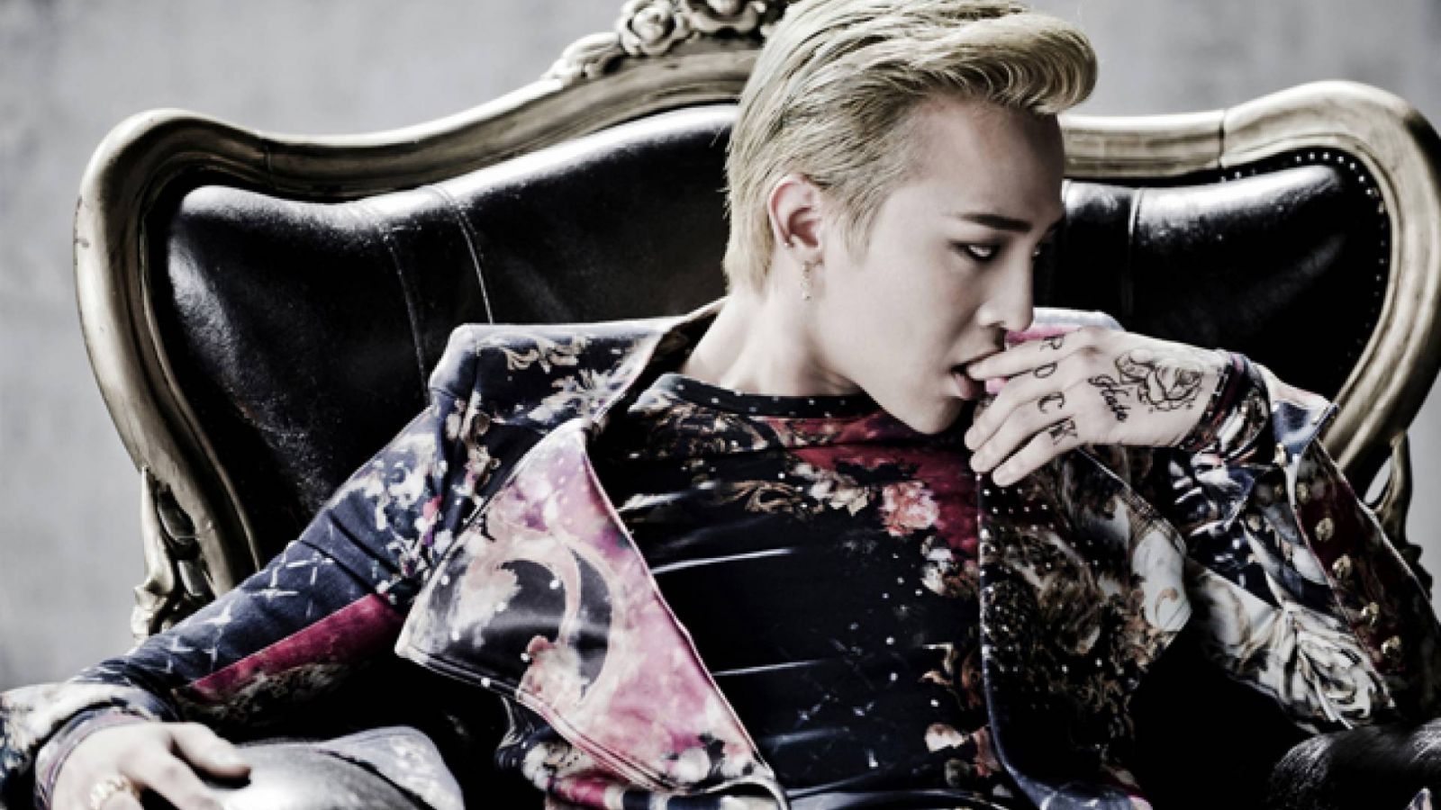Segundo álbum solo de G-Dragon © YG Entertainment