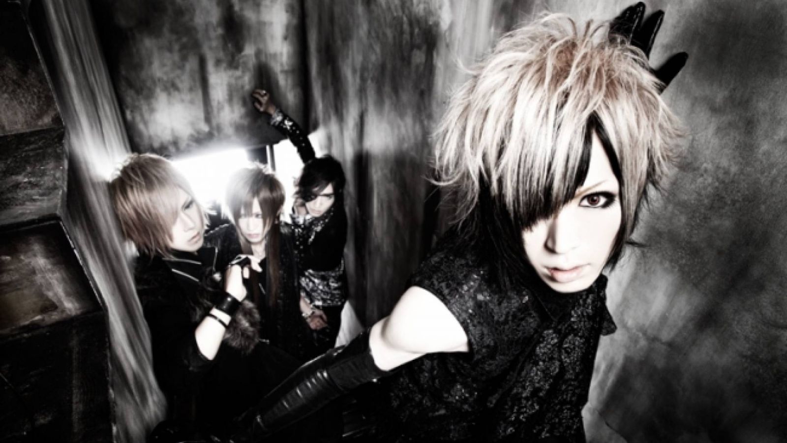 Two New Releases from DIAURA © Ains