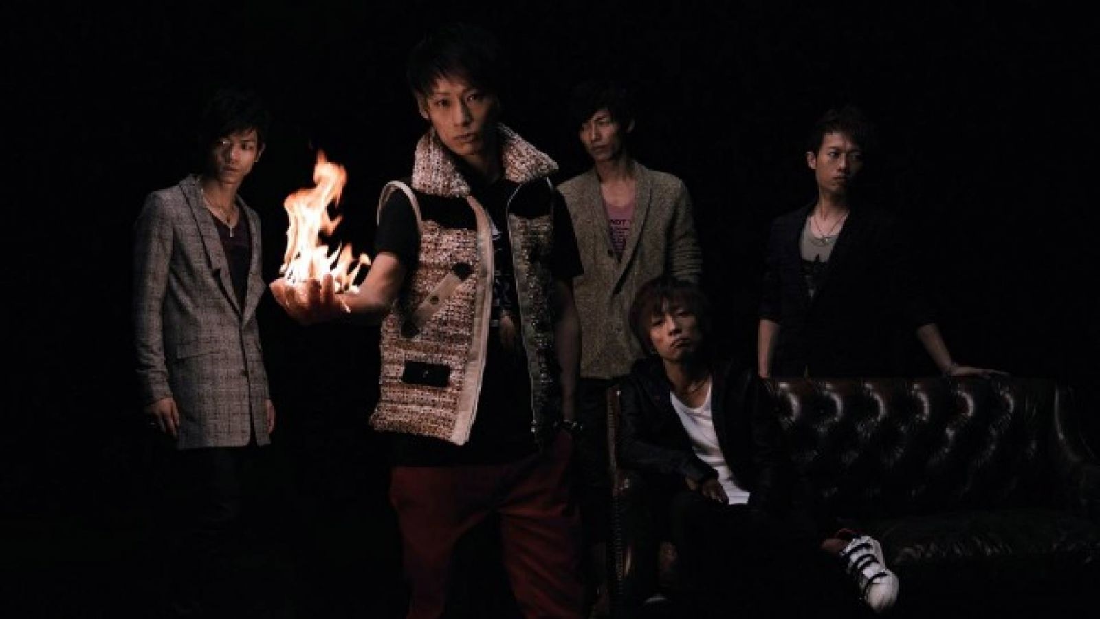 Nanokame no ketsui é o novo single do UVERworld © Sony Music Entertainment (Japan) Inc.